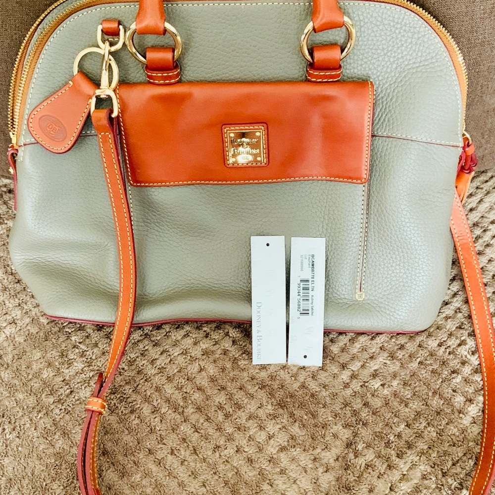 Dooney and Bourke Bag